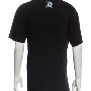 Black oversized Gucci shirt